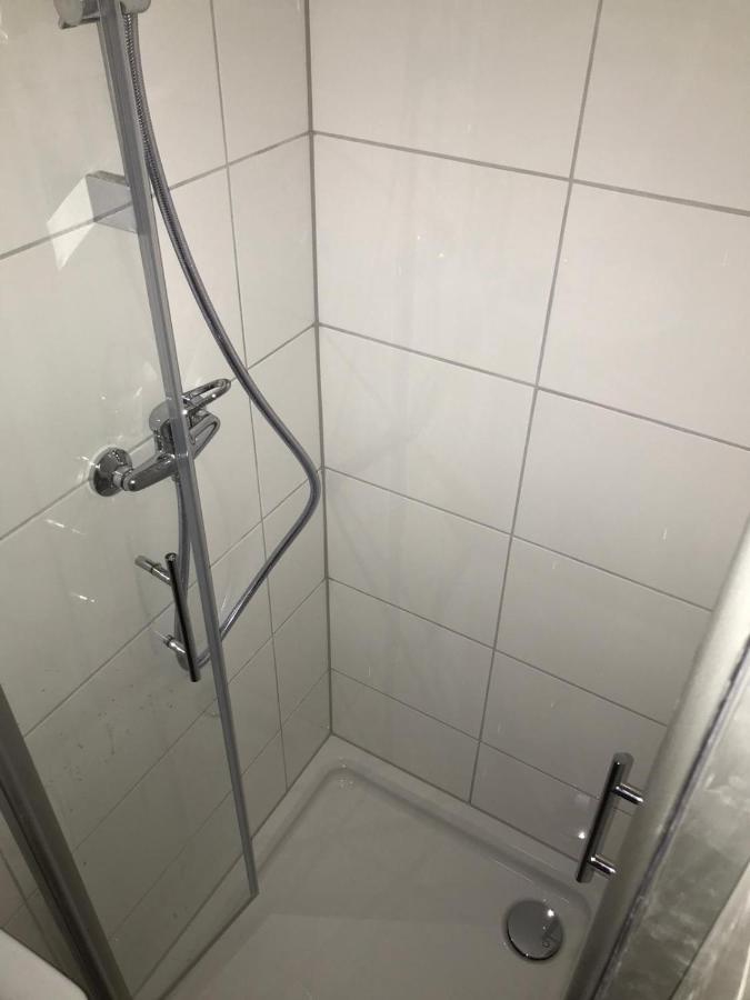 Apartment Roter Sandstein Zink
