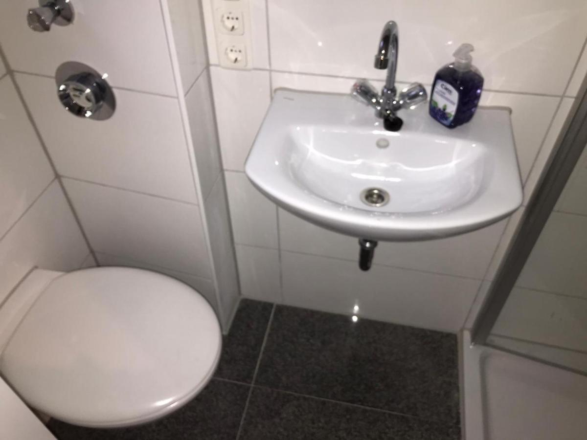 Apartment Roter Sandstein Zink